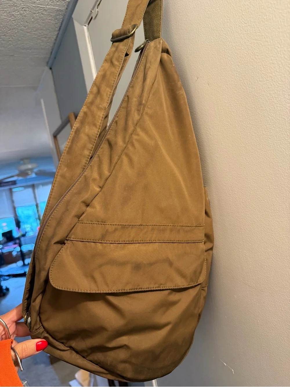 Ameribag Brown Sling Messenger with Front Zipper Pocket